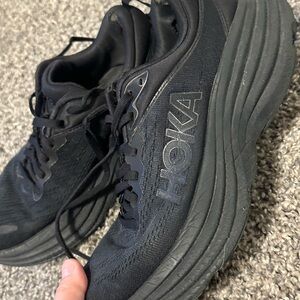 Hoka Women’s Bondi 8
